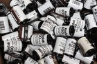 Rare White Kodak 800 Iso Empty Shot 25pc Lot 35mm Film Art Craft Display Vintage