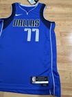 Nike Luka Doncic Dallas Mavericks  77 Blue Icon Swingman Jersey Men   s Medium Nwt