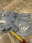 Mudd Light Wash Distressed Denim Cut Off Shorts Size 5 2    Inseam
