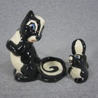 Ceramic Arts Studio Mother   Baby Skunk Salt   Pepper Shaker Figurines