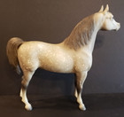 Breyer Model Horse Proud Arabian Stallion Pas Dapple Grey  213 - Maestas   9