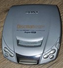 Sony Discman Portable Cd Player D-e251 W  Headphones Case Adapter   Manual Mint