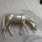 Rare Hartland 9  Horse Pearl White Grazing Mare