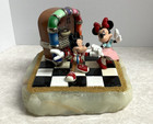 Disney   Ron Lee  Mickey   Minnie Figurine - Rock Around The Clock  mm1562 - Le