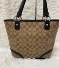 Beautiful Item Coach Signature Bag F18917