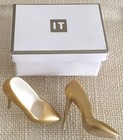  Golden Pumps From Mother Of Pearl Janay Integrity Toys 30th Anniversary Doll