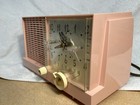 Vintage 1950s Philco Model F-752 Am    pink    Clock Radio - Working