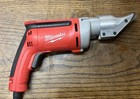 Milwaukee 6852-20 Metal Shear 6 8 Amp 120v 18 Gauge Corded Electric
