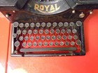 1900 s Royal Typewriter Model 10  Black Enamel Paint On Heavy Cast Iron  Works