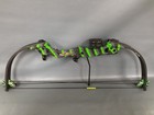 Barnett Tomcat 2 Black   Green Youth Compound Bow