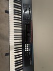 Roland Juno-ds88 Synthesizer Keyboard W  Stand     Excellent Condition