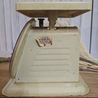 Vintage American Family Scale Food 25 Lbs Cream Metal Vintage Kitchen 1970s