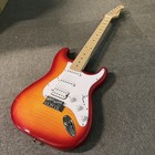 Full-size Cherry Burst Electric Guitar With Amp And Accessories Donner Dst-95