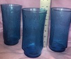 Vintage 1970   s Laser Blue Bark Pattern Large Tumblers 7    Set Of 3