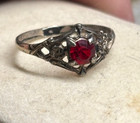  9g 925 Sterling Silver Small Finger Child Size 5 3 4 Ring Kiddie Mark Red Stone