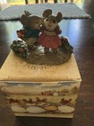 Wee Forest Folk M-192  first Kiss  Valentines Day Mice 1993