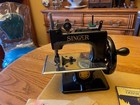 Vintage Singer Model 20 Sewhandy Miniature Childrens Sewing Machine   Carry Case