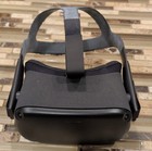 Oculus Quest1 Standalone Vr Headset Black W Touch Controllers Usb-c Charger 64gb