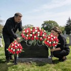 3sets Cemetery Decorations For Grave Large Headstone Flower Saddle Grave Silk