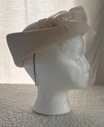 Women   s Ivory Fascinator Headpiece Hat Bow   Tulle Veil  One Size Formal Party