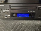 Tascam Cd-200sb Professional Cd   Solid-state Media Player