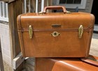 Vintage 1950   s Samsonite Shwayder Bros Leather Luggage Train Case Brown - No Key