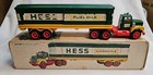 Vintage 1975 Hess Fuel Oil gas Box Tractor Trailer Truck W barrels