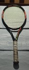Wilson Burn 100 Team Tennis Racket - 4 1 4  Grip - 100 Sq  In  Weight  267g 
