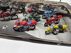 1995 Maisto 1 18 Motorcycle Collection 9  Yamaha Bmw  Suzuki Honda Kawa  82835