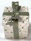 Yankee Candle Christmas Gift Box Present Candle Holder