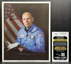 William Thornton Signed Photo Nasa Astronaut Jsa Coa Autograph Sts-8  Sts-51-b