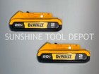 2 New Dewalt Dcb203 20v Max  Batteries 2 0ah Lithium Ion Li-ion 20 Volt Dcb203-2