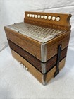 Hohner Vienna Diatonic Accordion Key Of     c    1-row 4-bass 10-treble Buttons