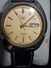 Vintage Seiko 5 Automatic 7009-3111 Gold Dial Stainless Steel Men s Watch