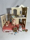 Calico Critters sylvanian Families Beauty Salon With Hair Dresser   Accessories