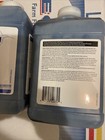 2 Diversey Glance Hc Glass   Muti- Surface Cleaner 2 5l Case Of 2 Sku 905779
