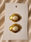 Vintage Women Gold Tone Faux Pearl Floral Shoe Clips Pair Bridal Elegant