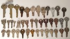 Vintage Lot Of 77 Flat Keys Cabinet Trunk Etc  Art   Crafts Steampunk