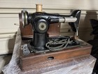 1929  Singer Model 101 Sewing Machine With Portable Case