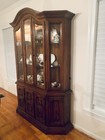 1970s Vintage China Cabinet - Drexel Heritage