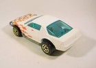 Hot Wheels White Flamed checkerd 80 s Camaro W  G7sp   5 Pack Only   Mint Loose