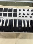 Akai Mpk Mini 25-key Usb Midi Keyboard Controller W  Arpeggiator   Pads     Tested