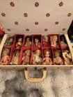 Vintage 1960   s Uneeda Baby Pee Wee 5in Dolls Lot Of 20 W showcase Carrying Case