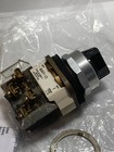 Allen Bradley 800t-j2a Selector Switch 3 Position Maintained 1no 1nc 30mm Ser  T