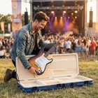 Crossrock Standard Electric Guitar Case For Stratocaster telecaster Style Guitar