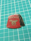 Vtg Freemason Masonic Shriner Fez Bektash Temple Gold Tone Lapel Pin
