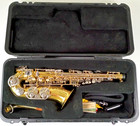 Selmer As300 Student Alto Saxophone W  Hard Case Mouthpiece Neck Strap Un1591