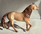 Breyer  Tsc Mystery Bag Surprise Series 7 Smart Chic O   lena Stablemate Horse