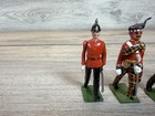 Vintage Britains Lead Soldiers 5pc Mixed Lot Highlanders Guards Scotland England