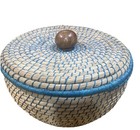 Vintage 10     7   Large Coiled Hand Woven Round Basket W  Lid  Natural Straw Teal